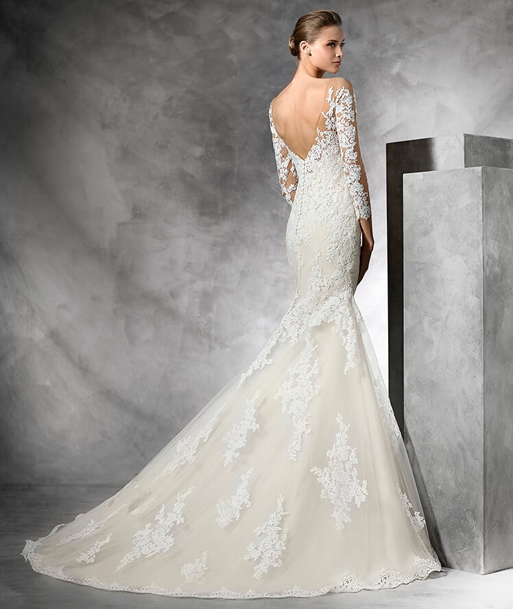 Pronovias