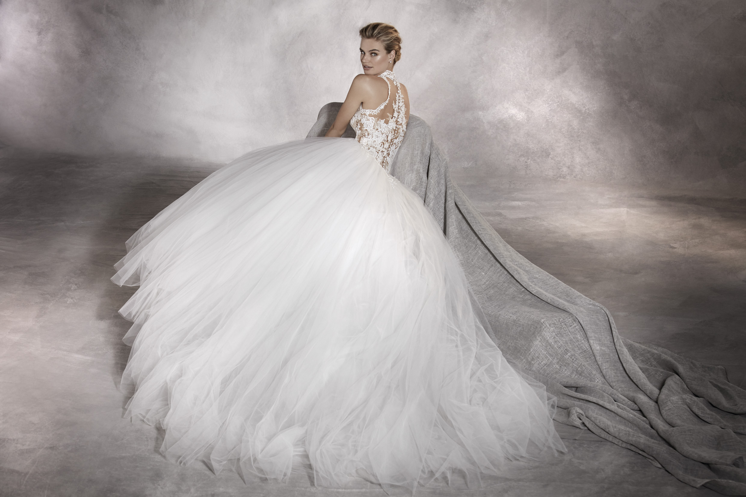 Pronovias. Modelo ALMERIA.