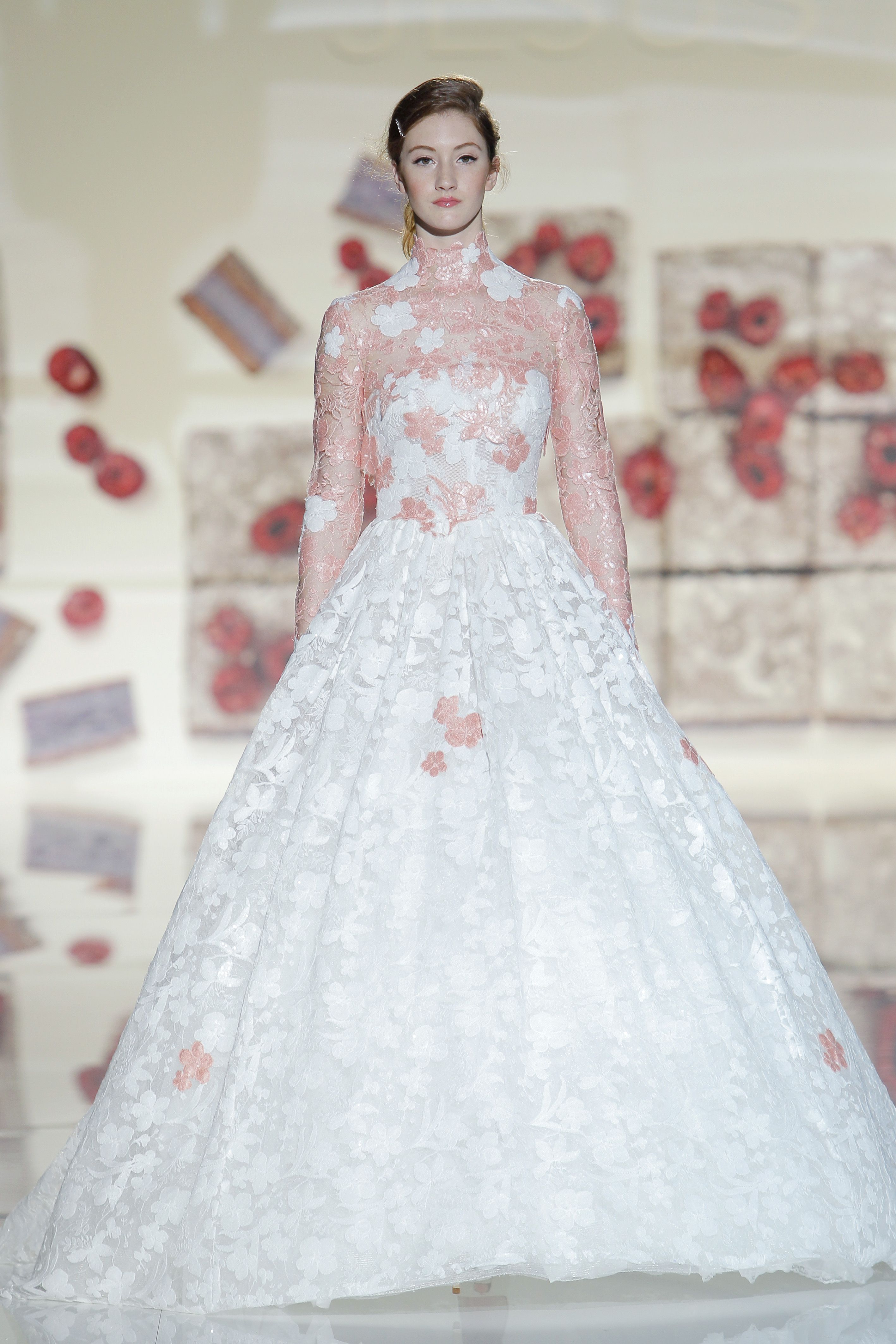Credits: Barcelona Bridal Fashion Week