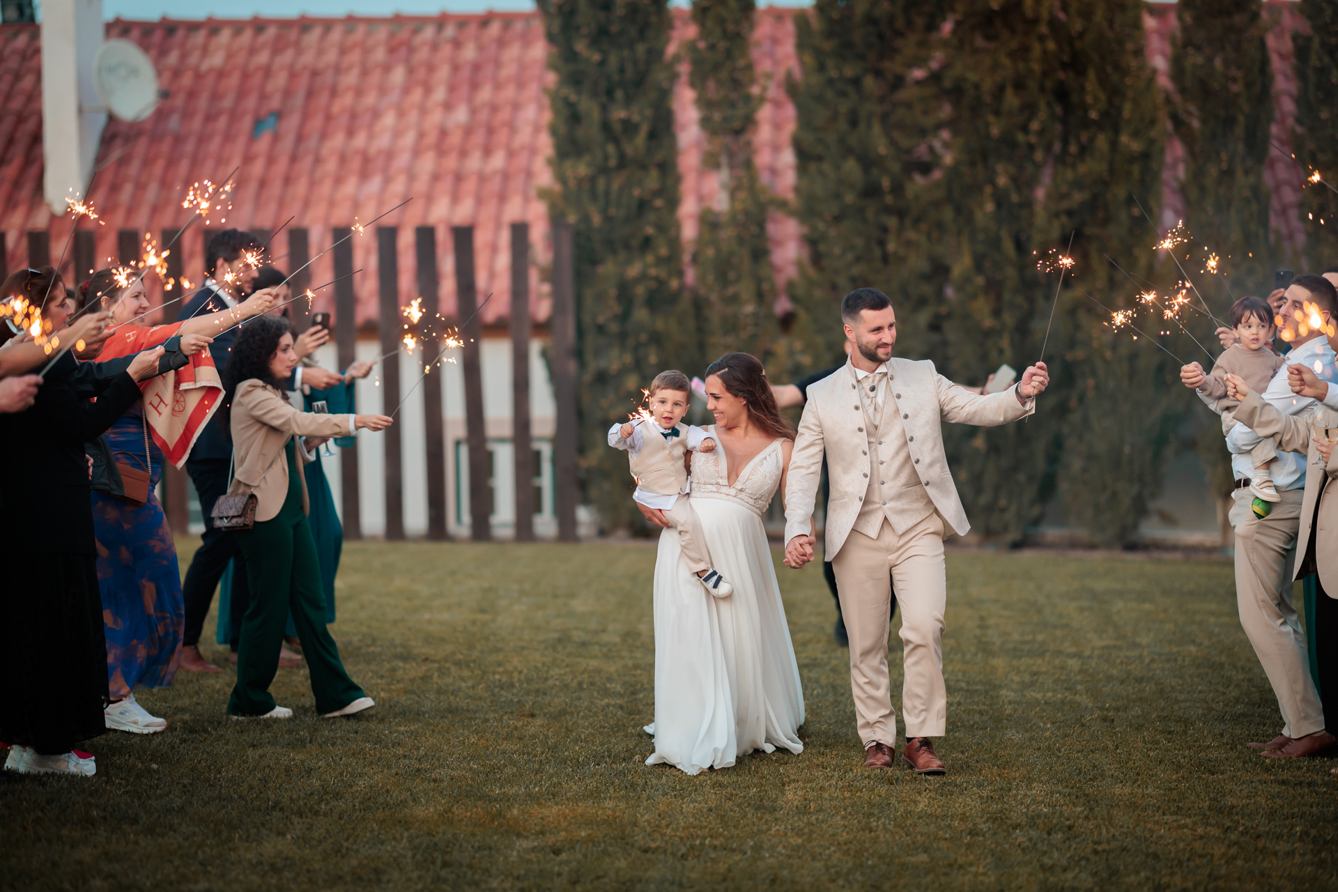 Mariana & Ricardo: entre promessas e olhares que dizem tudo!