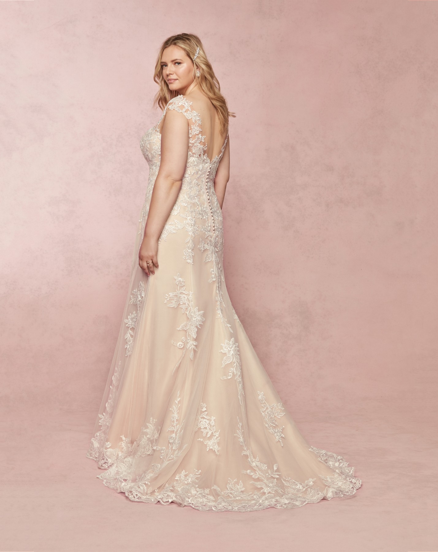 <a href="https://www.maggiesottero.com/rebecca-ingram/liesl-lynette/11899">Liesl Lynette</a> Credits: Rebecca Ingram.