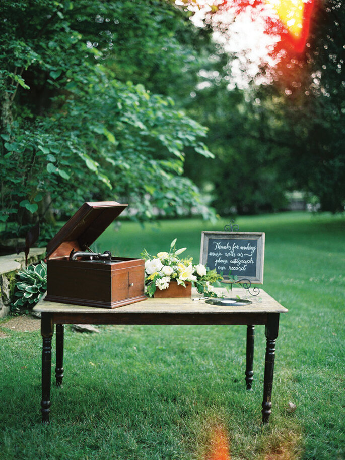 Boda con detalles musicales - Foto Nancy Ray