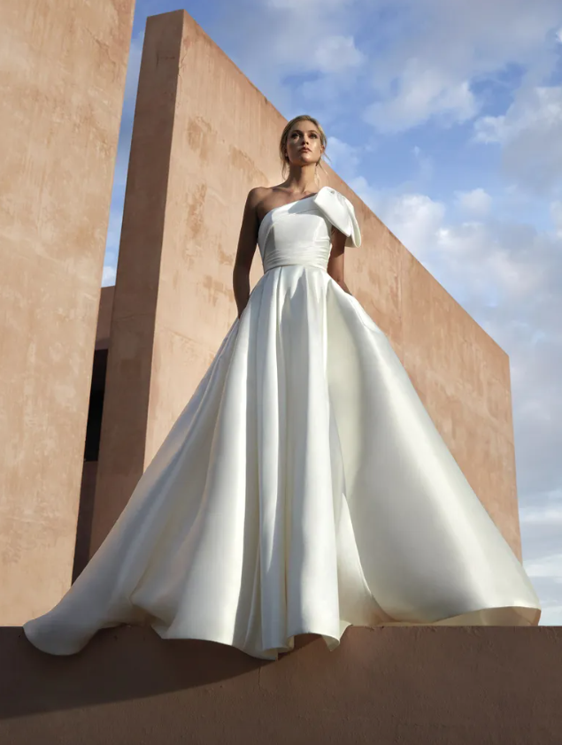 Pronovias 2024