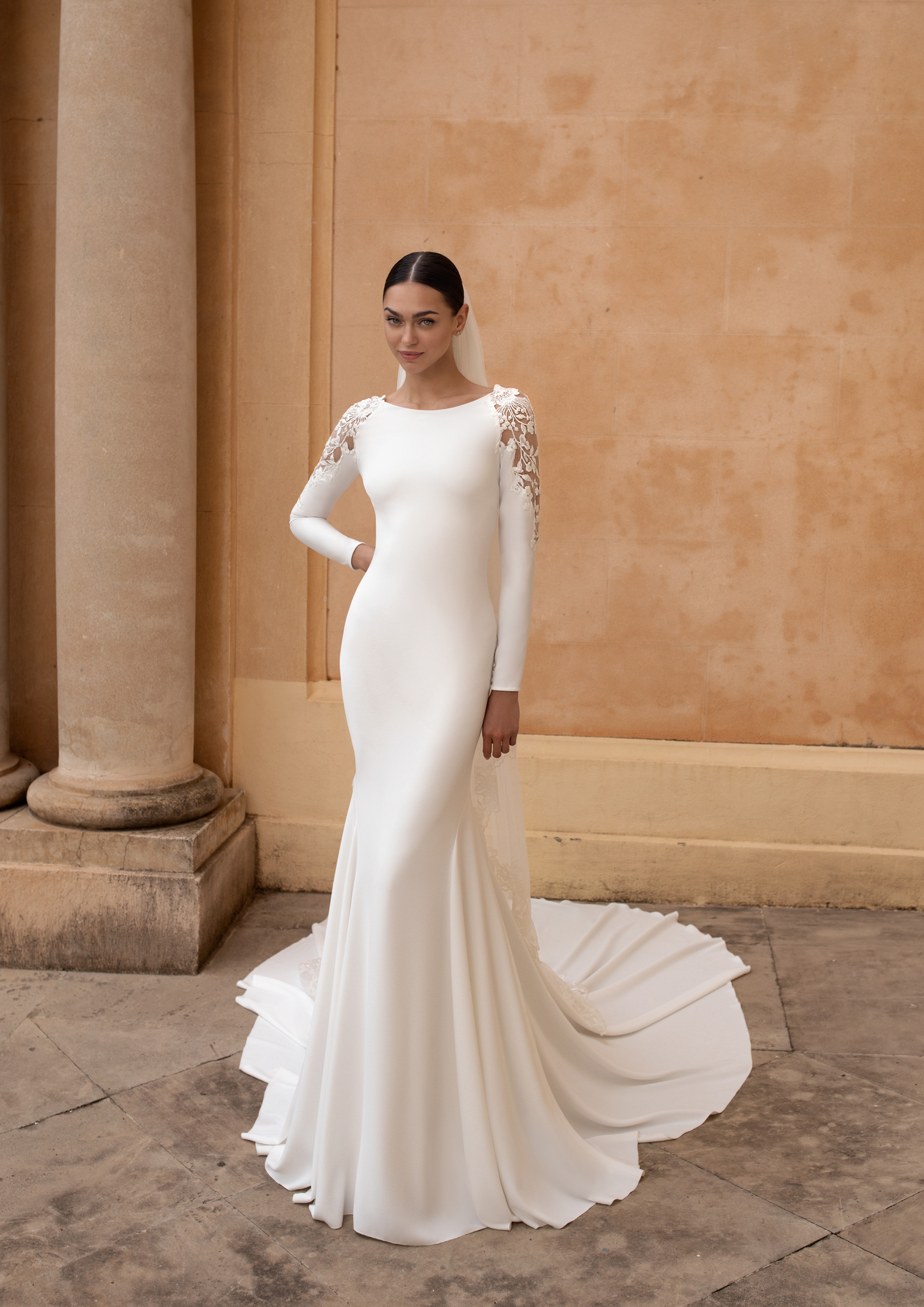 Frostia, Pronovias 2020