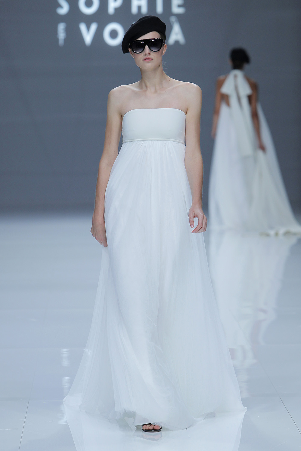 Sophie et Voilà. Créditos: Barcelona Bridal Fashion Week