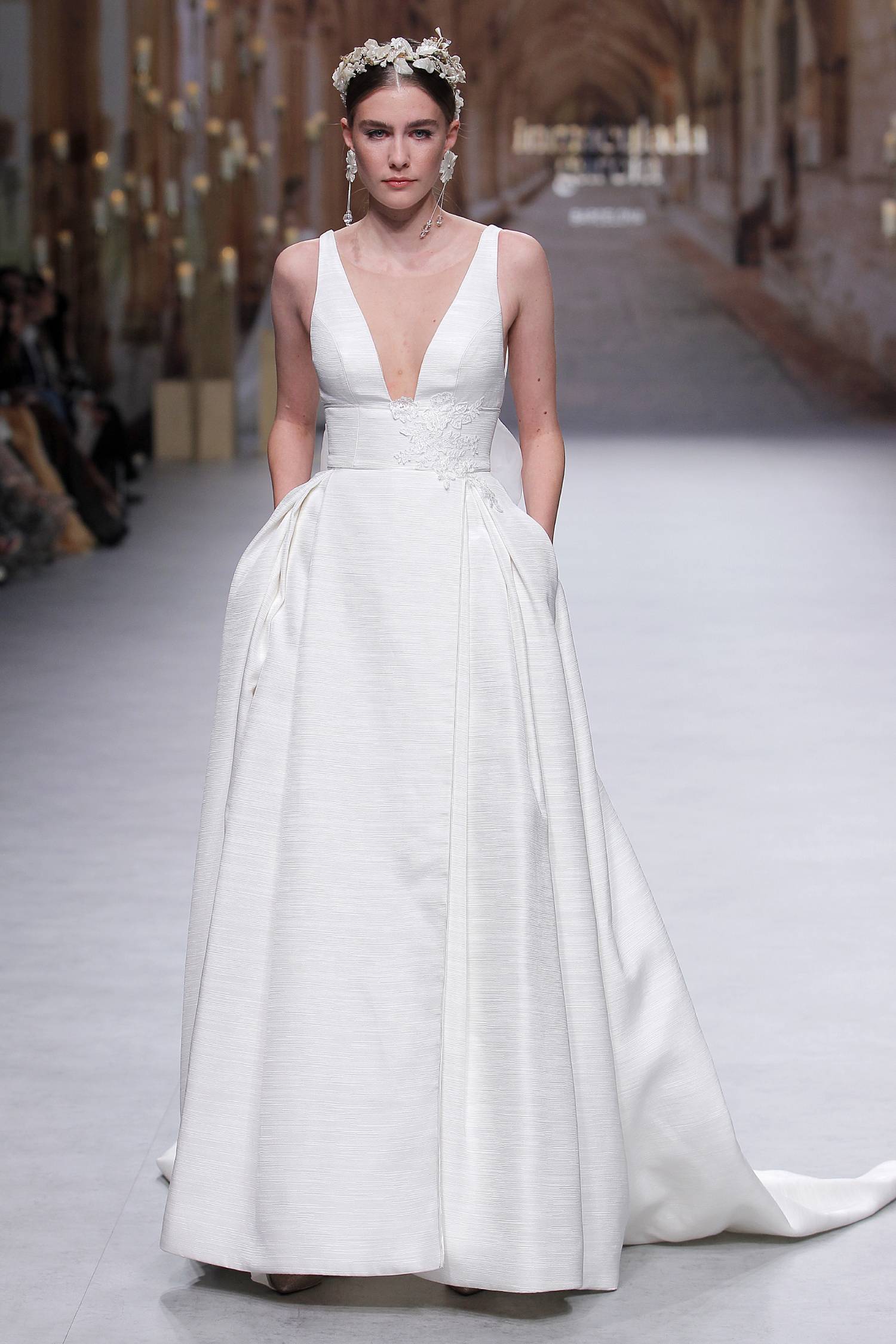 Inmaculada Garcia. Credits: Valmont Barcelona Bridal Fashion Week