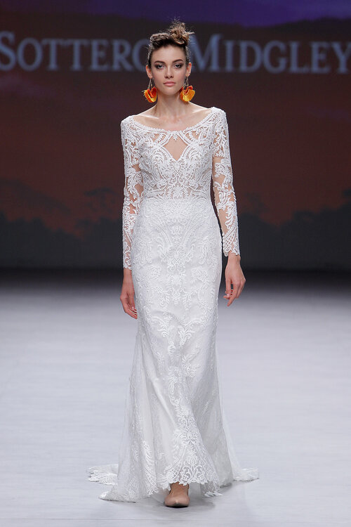 Maggie Sottero. Credits: Valmont Barcelona Bridal Fashion Week