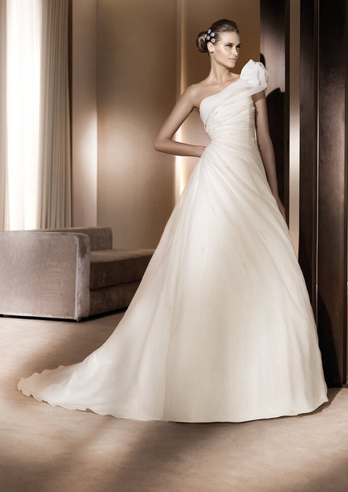 Glamour Collection 2011-  Pronovias