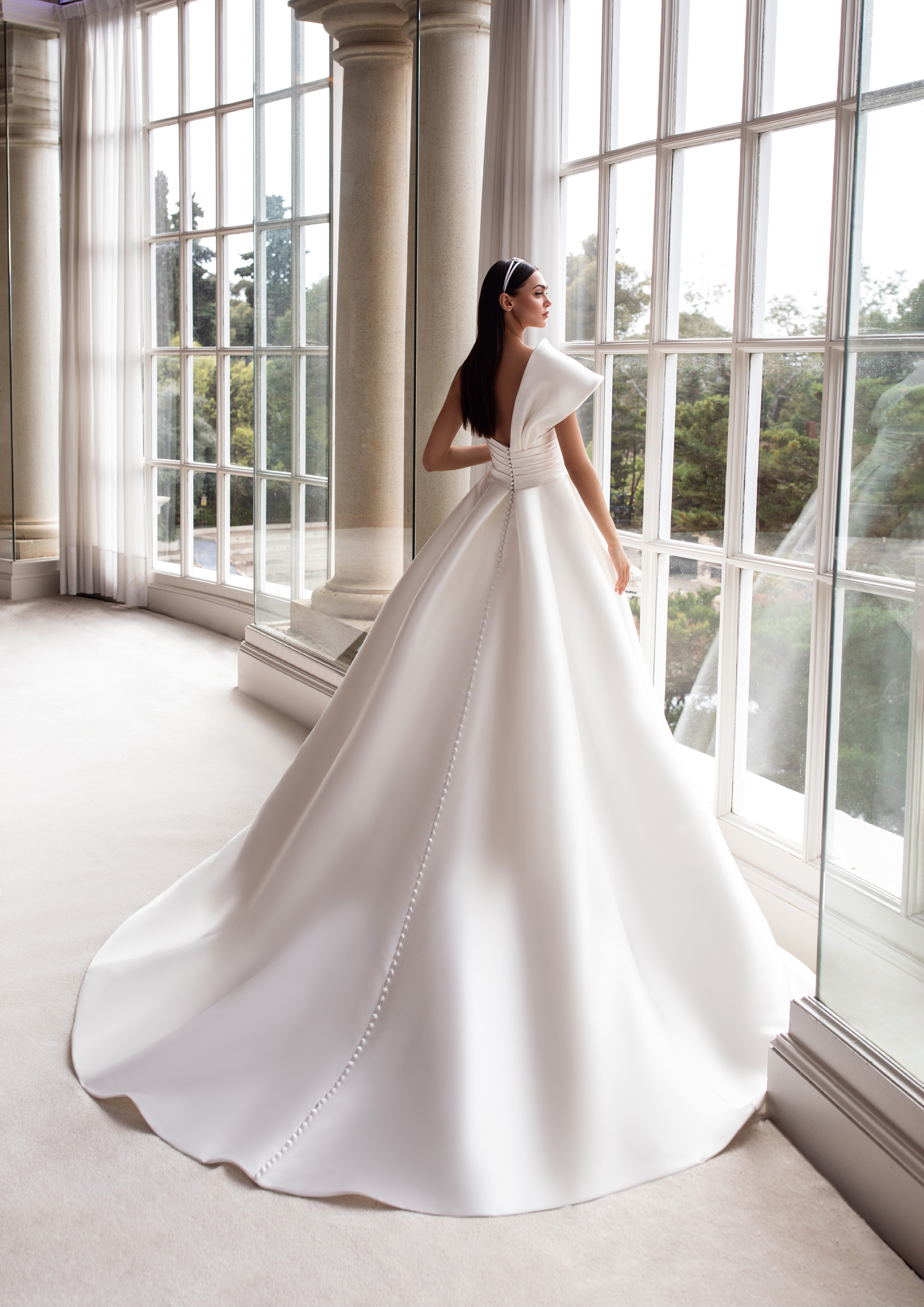 Sedna, Pronovias 2020