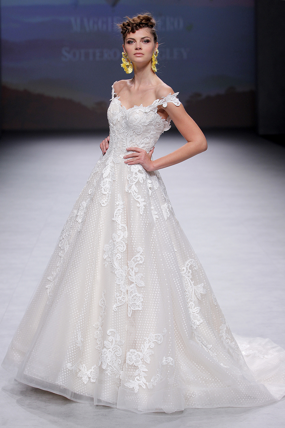 Maggie Sottero. Credits: Valmont Barcelona Bridal Fashion Week