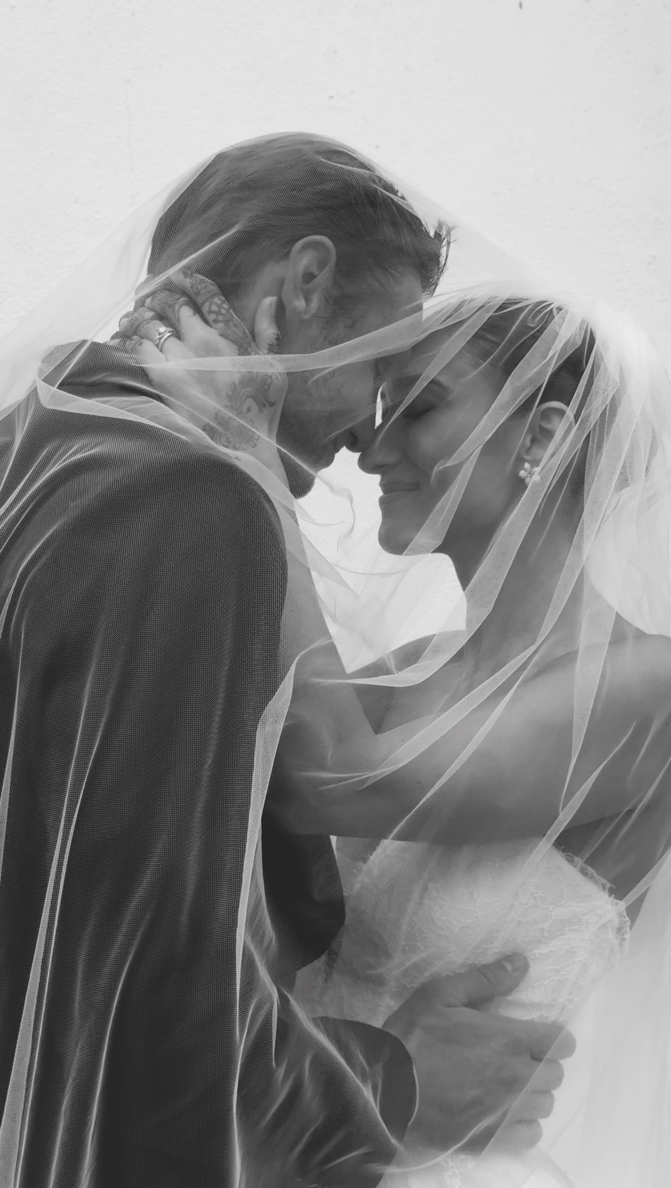 Photo: In White Content Creation