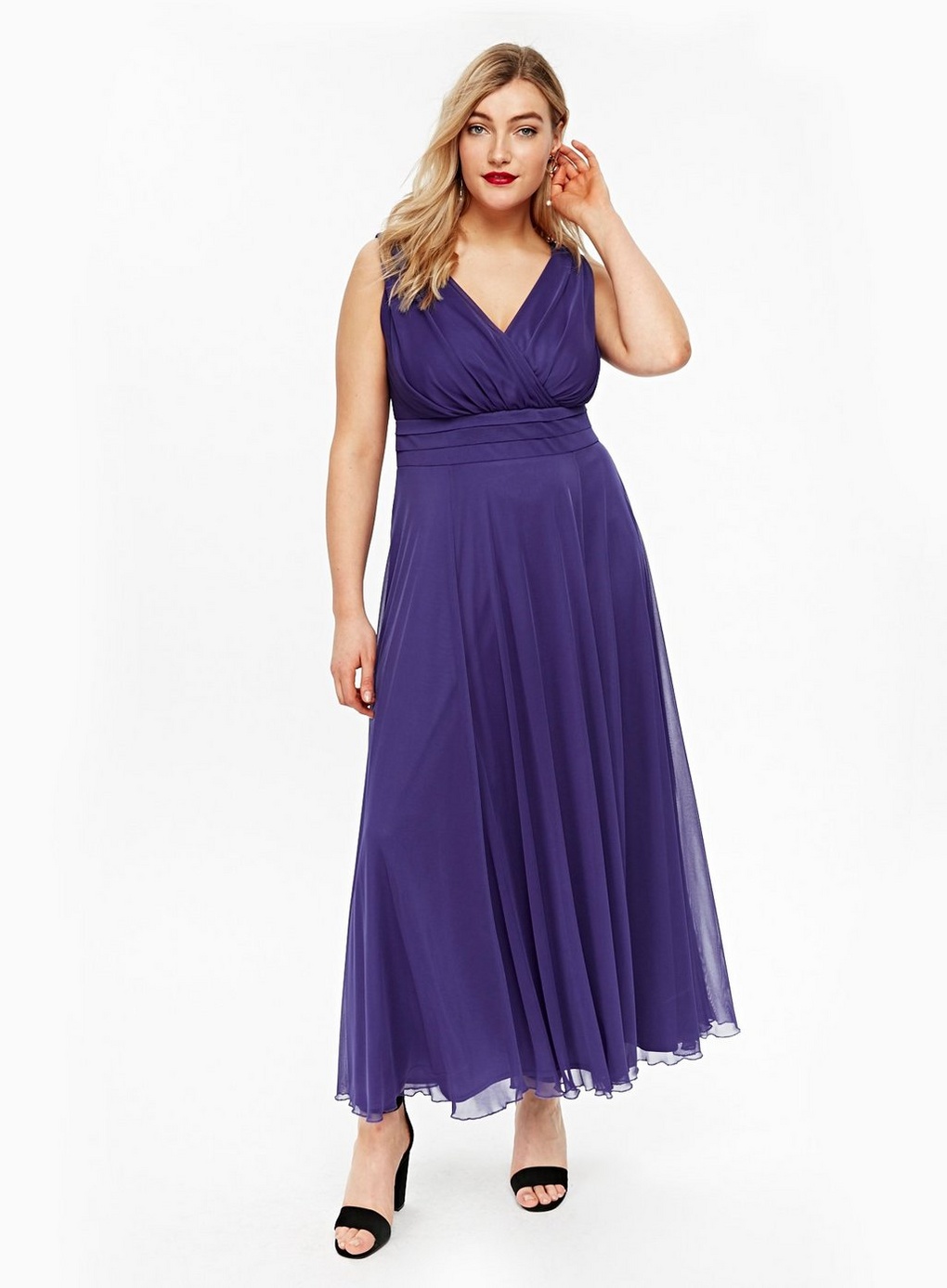 Créditos: Scarlett &amp; Jo Purple Nancy Marilyn Chiffon Maxi Dress, Evans