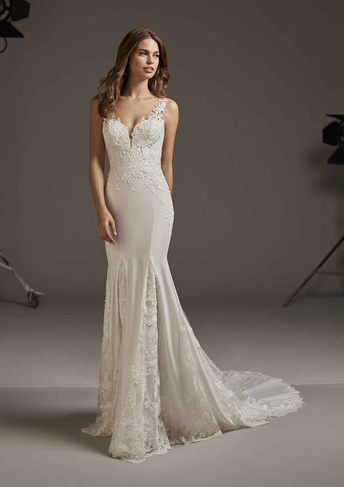 Andromeda, Cruise Collection Pronovias 2020