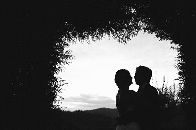 «Adoro silhuetas e tudo que elas contam. Penso que nesta foto é perfeitamente visível todo o amor e cumplicidade deste maravilhoso casal.»
www.instantefotografia.com