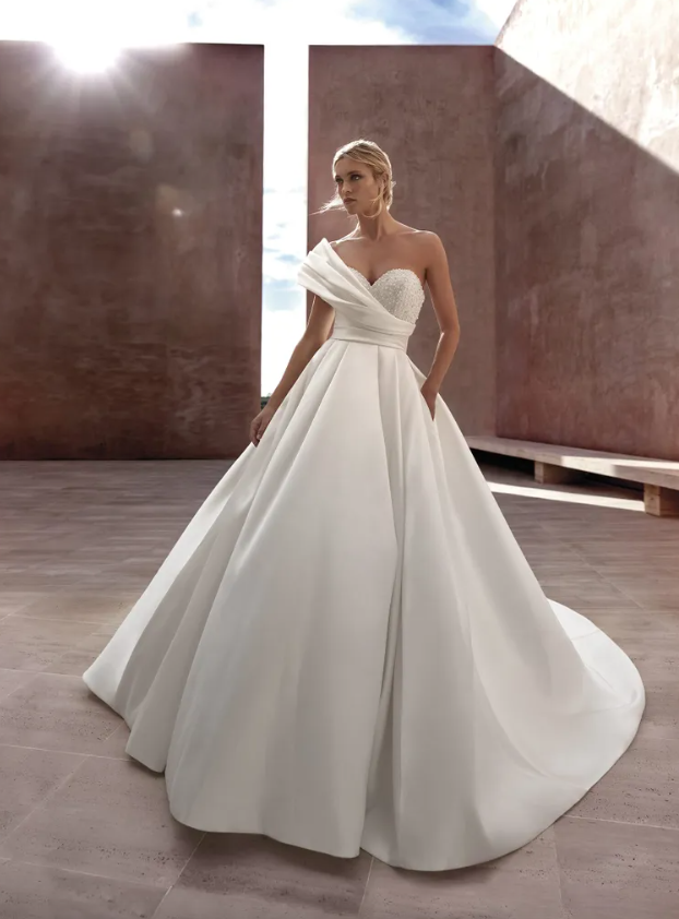 Pronovias 