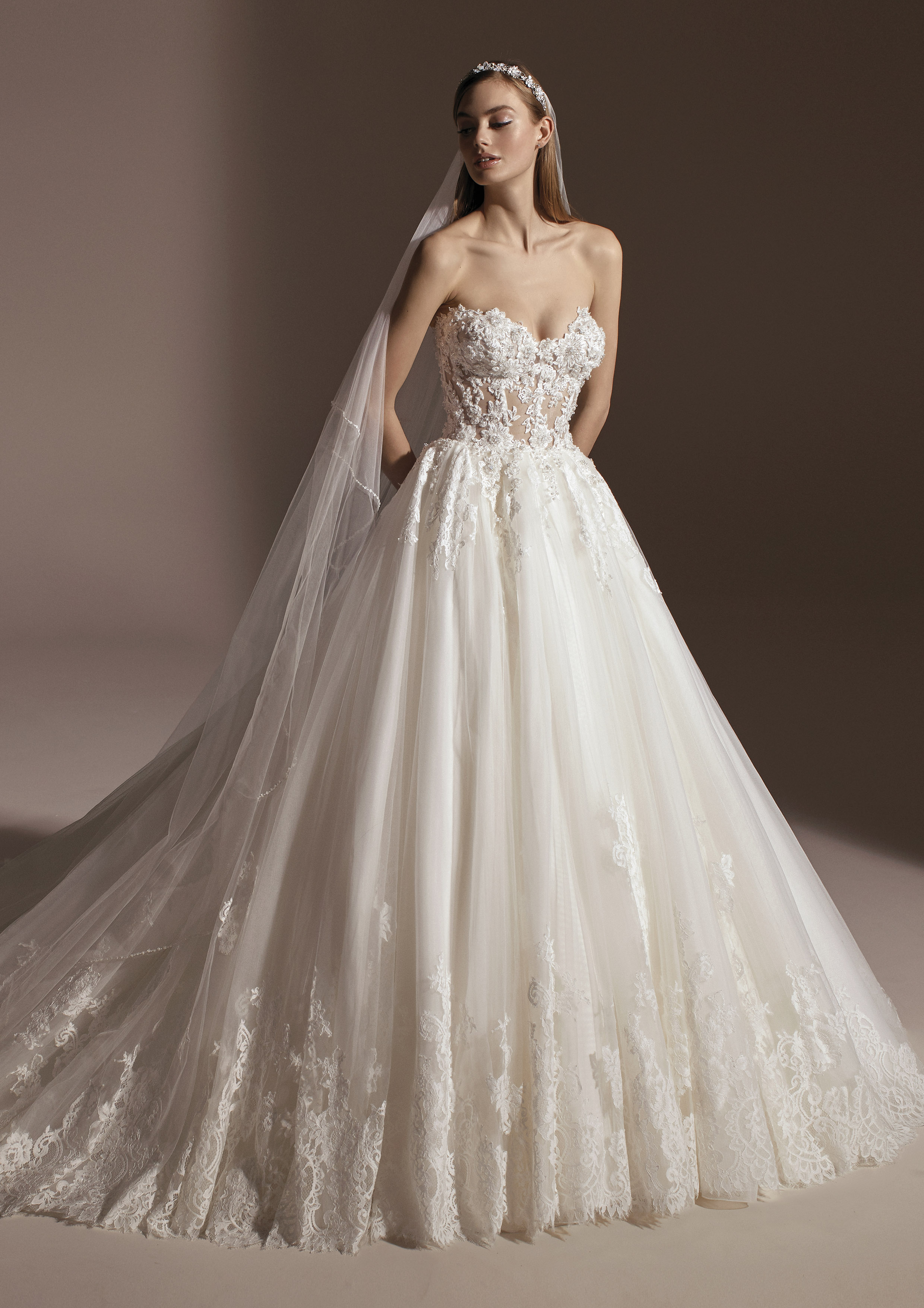 Créditos: Florencia, Pronovias Privee 2020