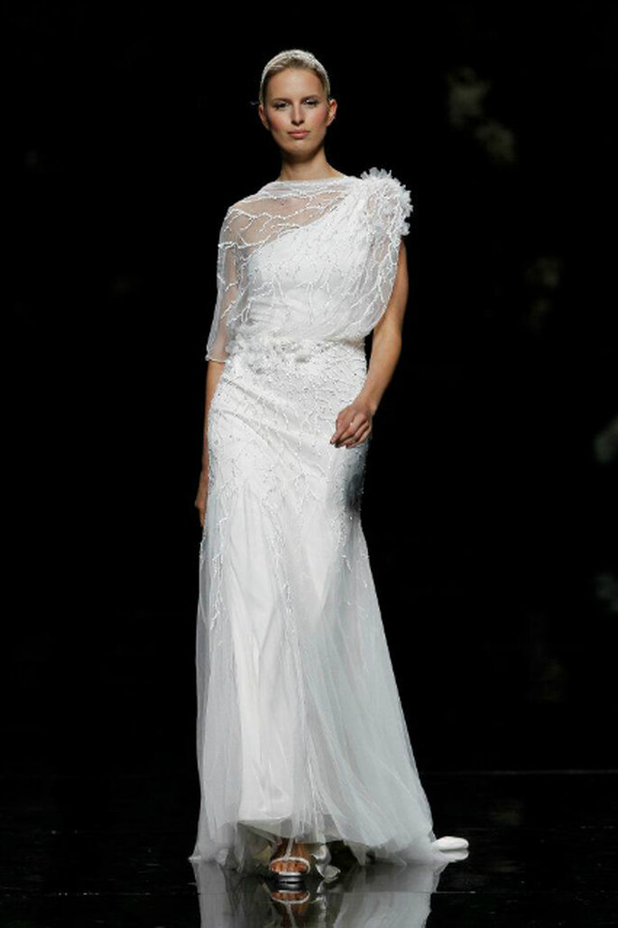 <a href="http://zankyou.9nl.de/nfw4">Peça a sua marcação para provar a nova Colecção Pronovias 2015.</a>