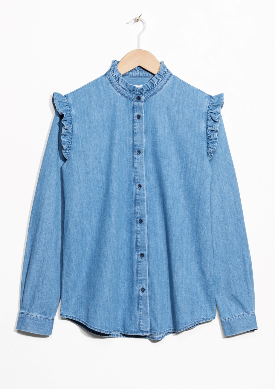 Camisa denim da &amp; Other Stories (69 euros)