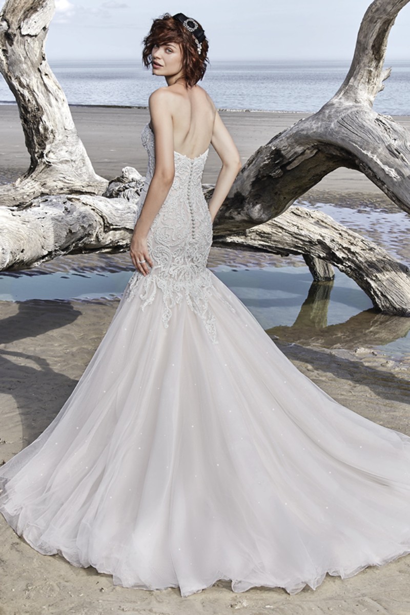 <a href="https://www.maggiesottero.com/sottero-and-midgley/brette/11524">Maggie Sottero</a>