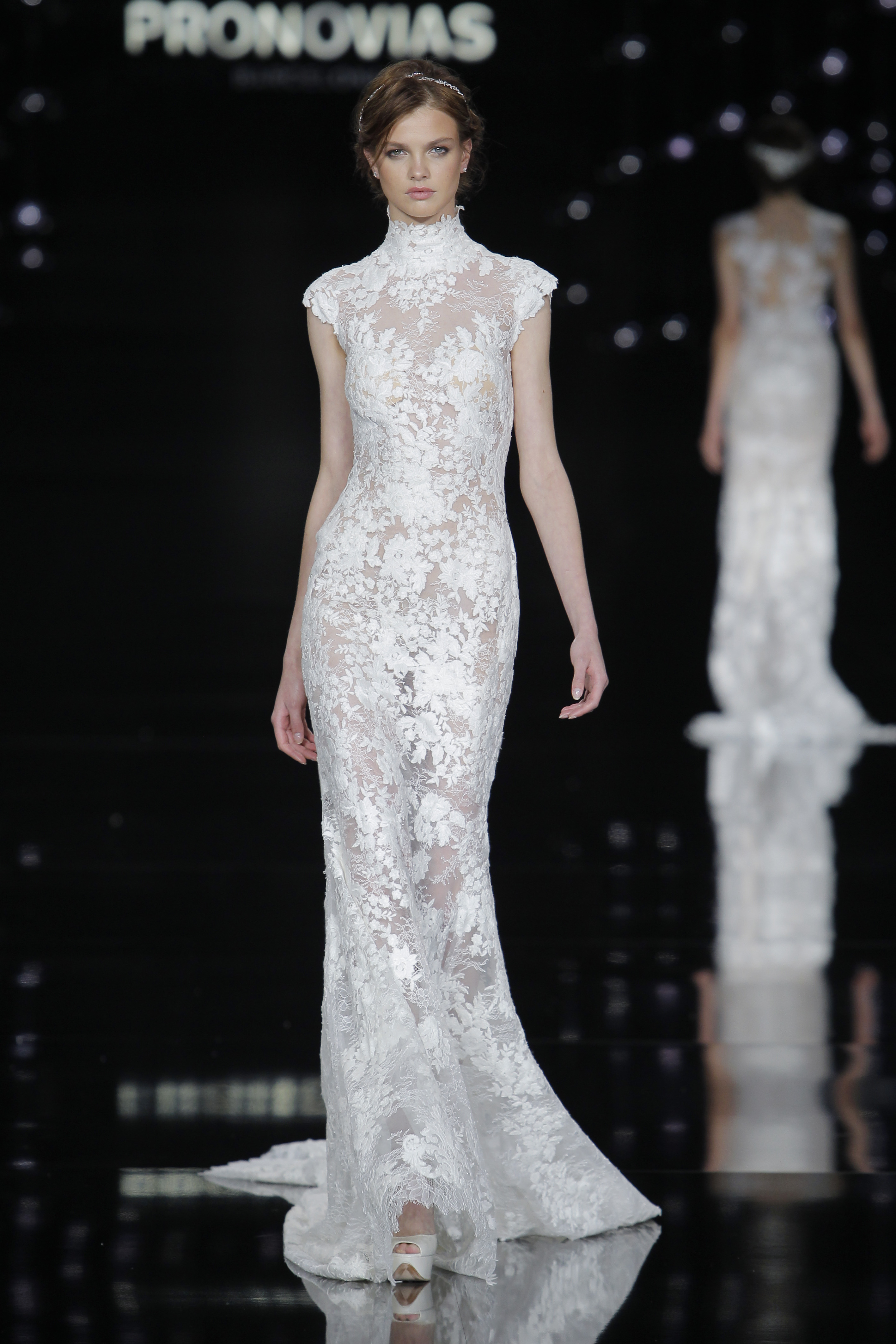 Credits: Barcelona Bridal Fashion Week
<a href="http://zankyou.9nl.de/n3ig" target="_blank"> Faça a sua marcação para experimentar este vestido! </a>