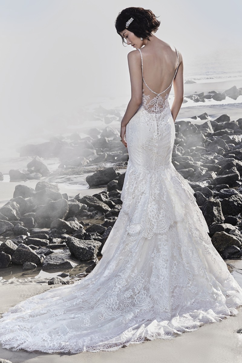 <a href="https://www.maggiesottero.com/sottero-and-midgley/jackson/11542">Maggie Sottero</a>