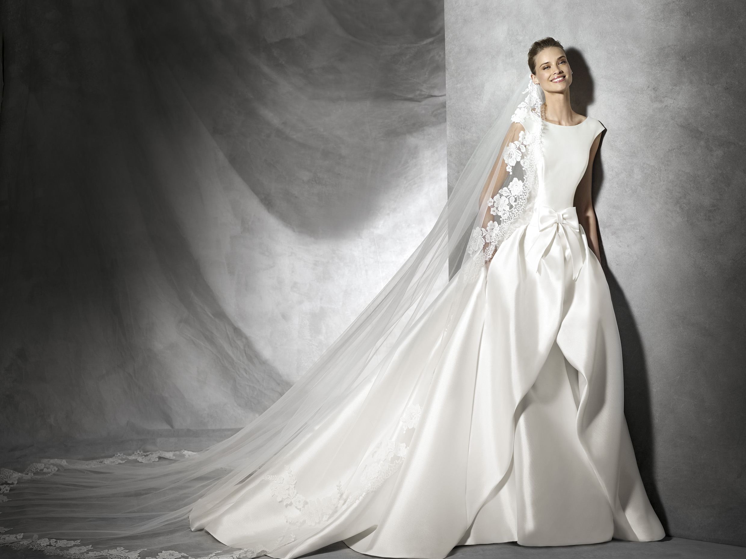 Pronovias. Modelo TABINA.