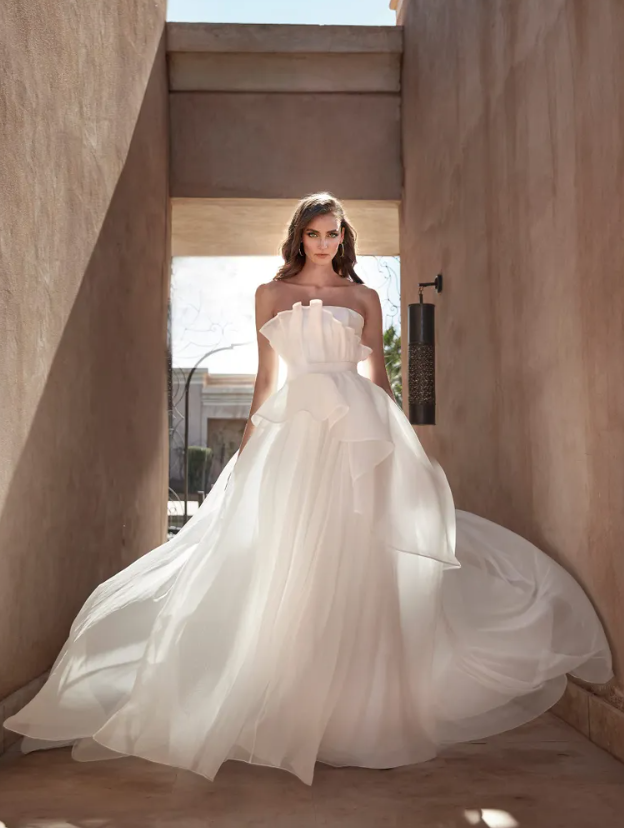 Pronovias