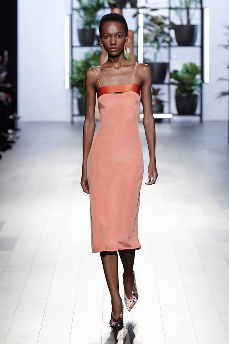 New York Fashion Week S/S 2018. Créditos: Cushnie et Ochs