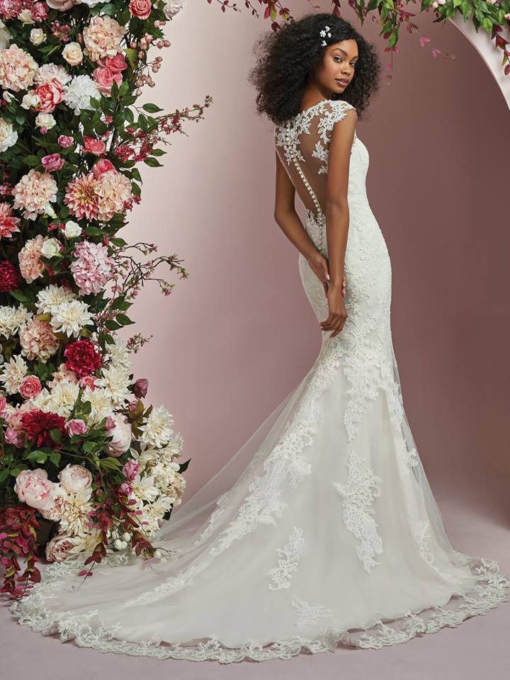 Vestidos & Tiaras
