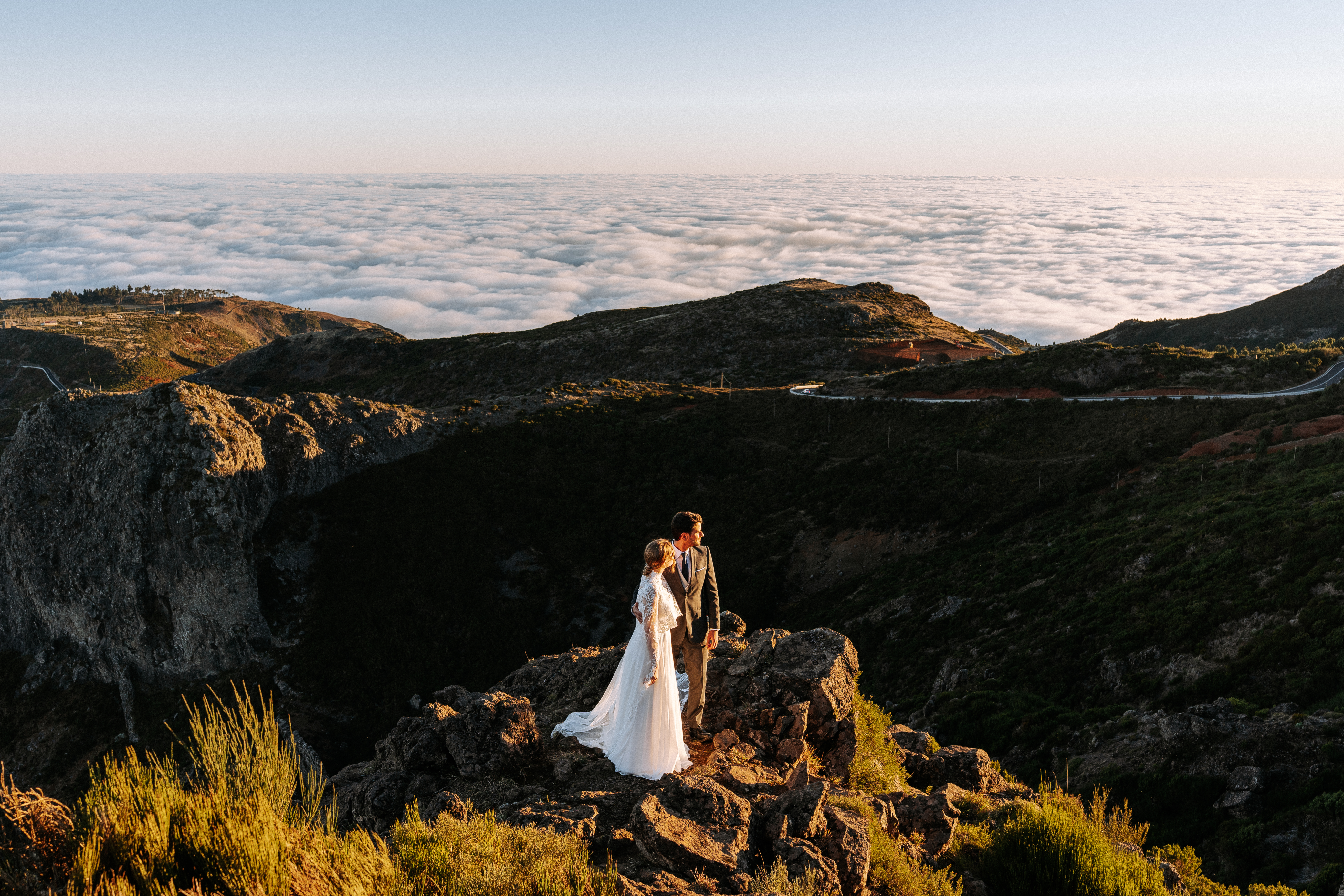Come with me to discover Madeira, the perfect wedding island!