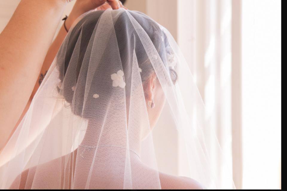 Vanessa Navalhas Hair and Makeup Artist