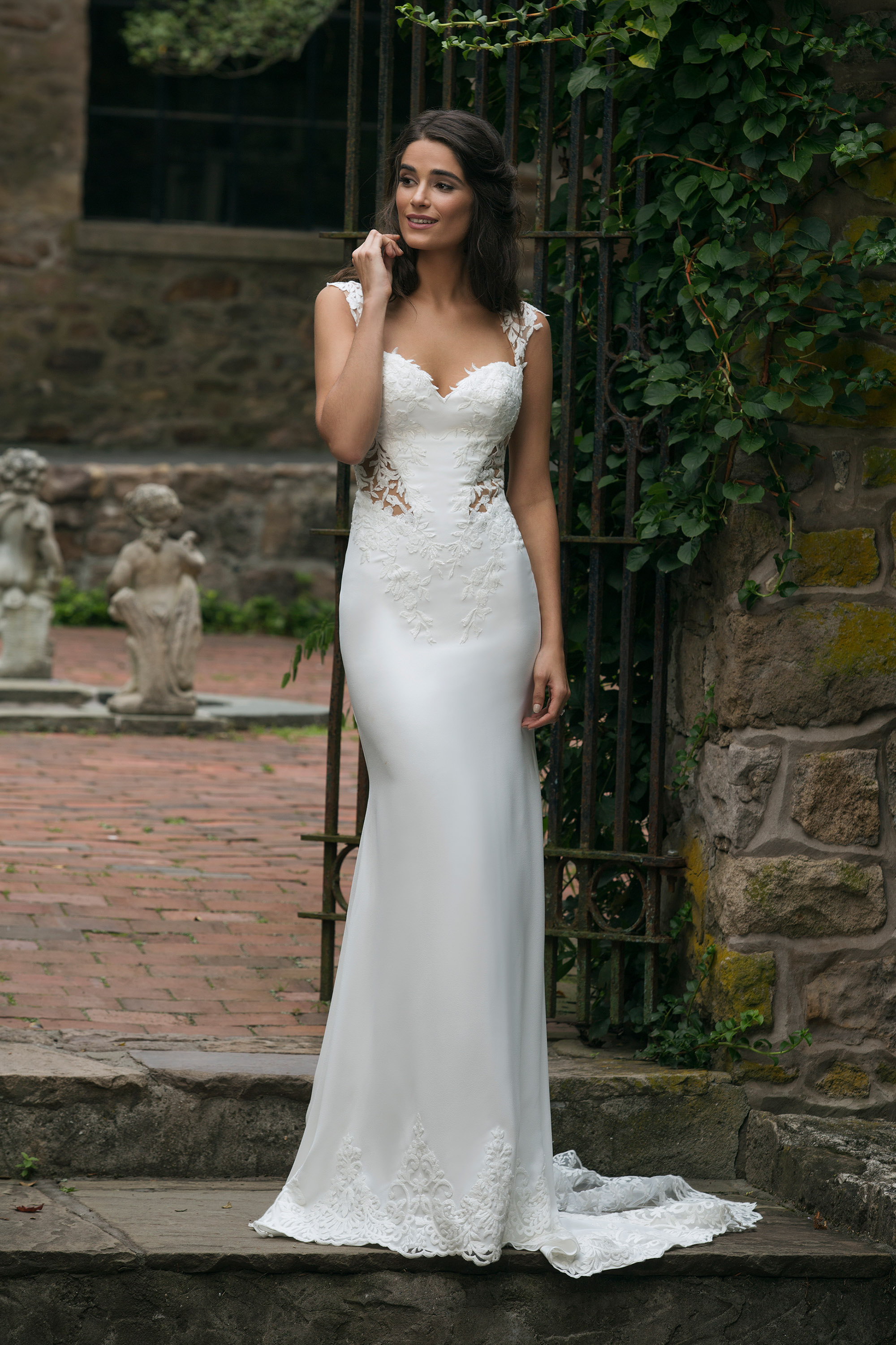 Style 44051. Credits: Justin Alexander Sincerity.