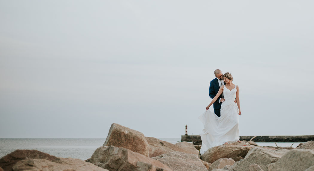 Set Lounge Beach Weddings