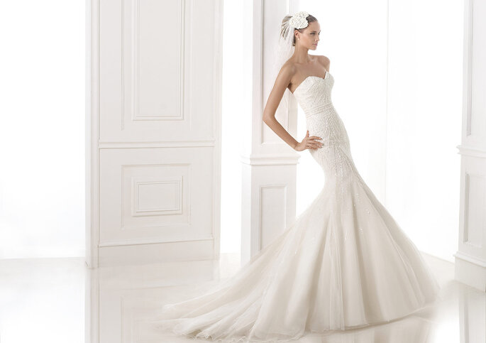 <a href="http://zankyou.9nl.de/nfw4">Peça a sua marcação para provar a nova colecção da Pronovias 2015.</a>