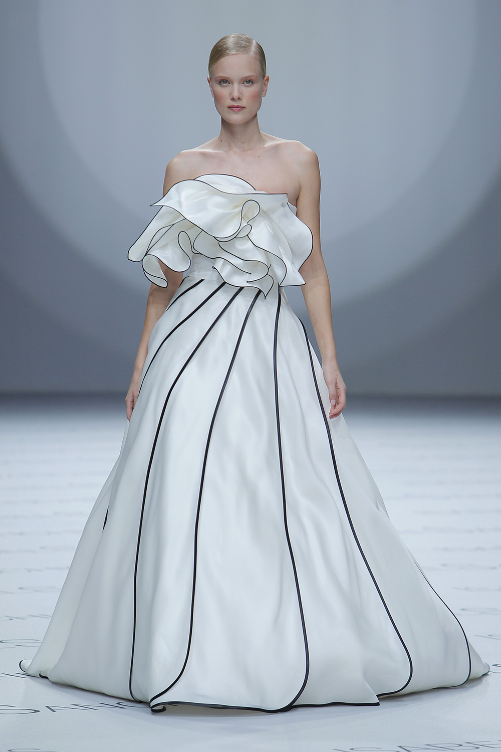 Créditos: Isabel Sanchis | Barcelona Bridal Fashion Week