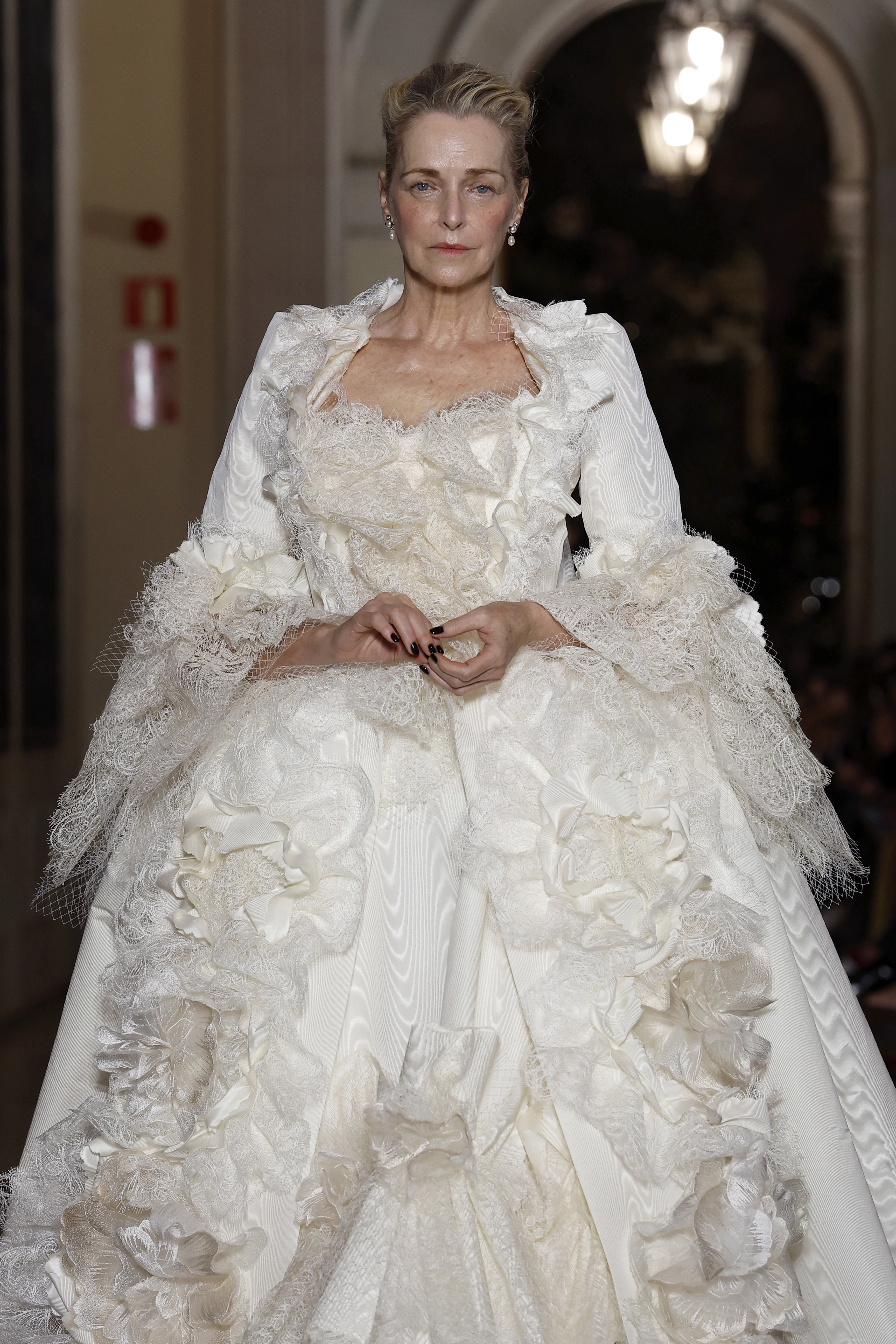 Simonetta Gianfelici na passerelle da Vivienne Westwood em Barcelona