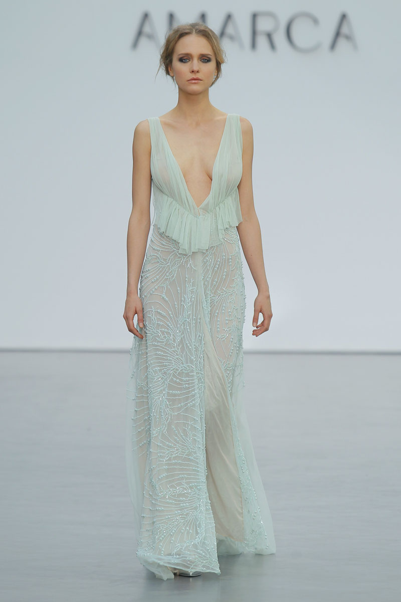 Vestidos de festa 2018: as tendências mais chic para uma convidada excepcional!