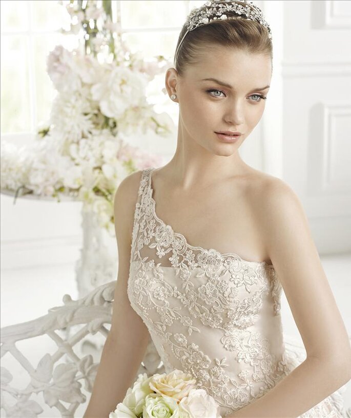 <a href="http://zankyou.9nl.de/hs1v"> Solicite a sua marcação através do formulário de contacto. Foto: via Vestidus Atelier </a>