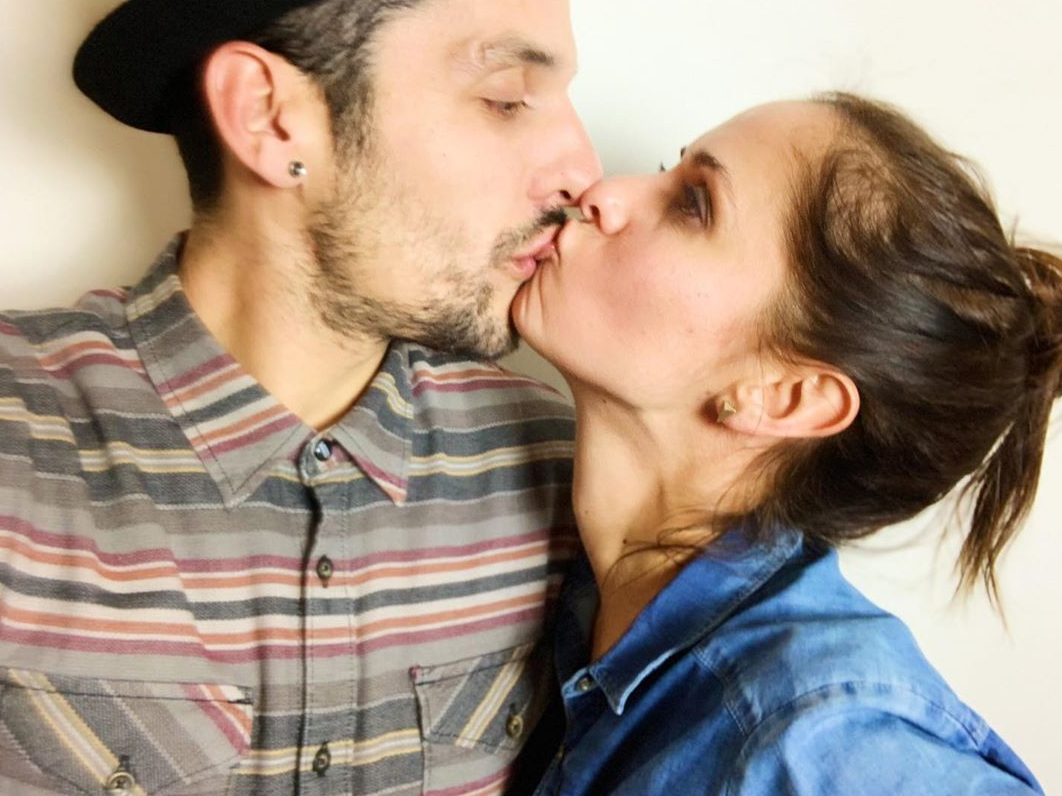 Vera Kolodzig partilhou um beijo com o seu namorado Ruben Maio em @verakolodzig