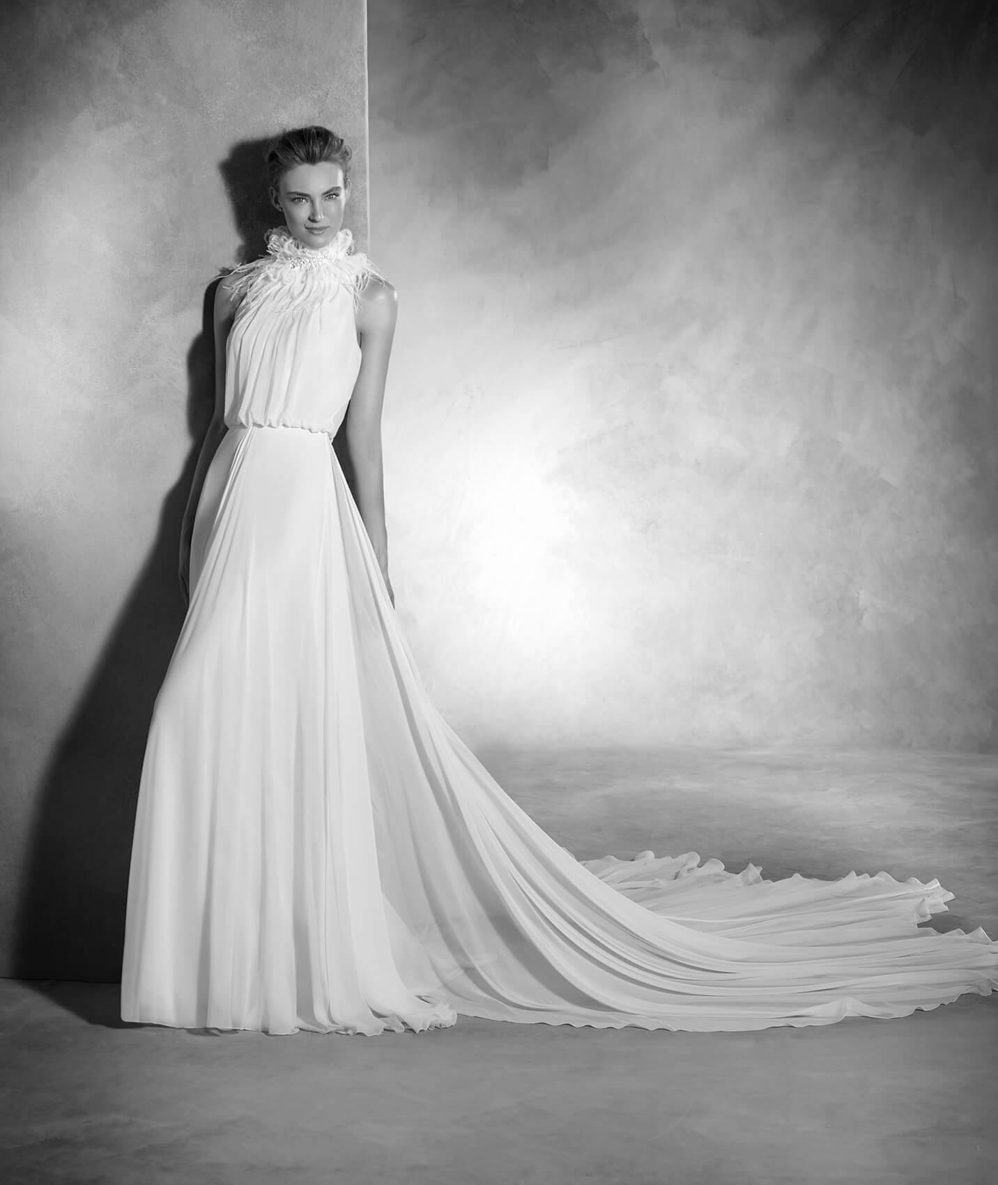 Credits: Atelier Pronovias