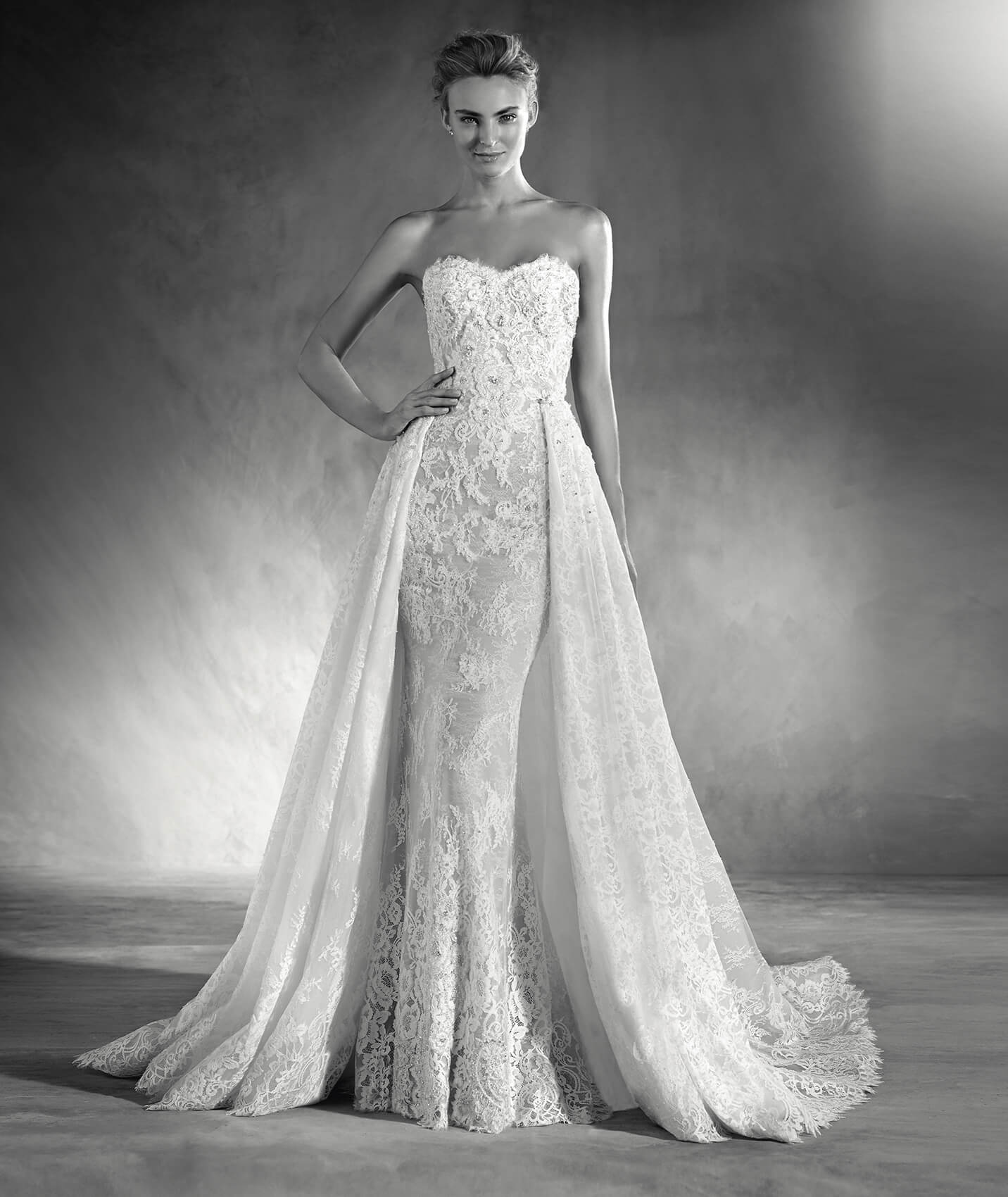 Credits: Atelier Pronovias