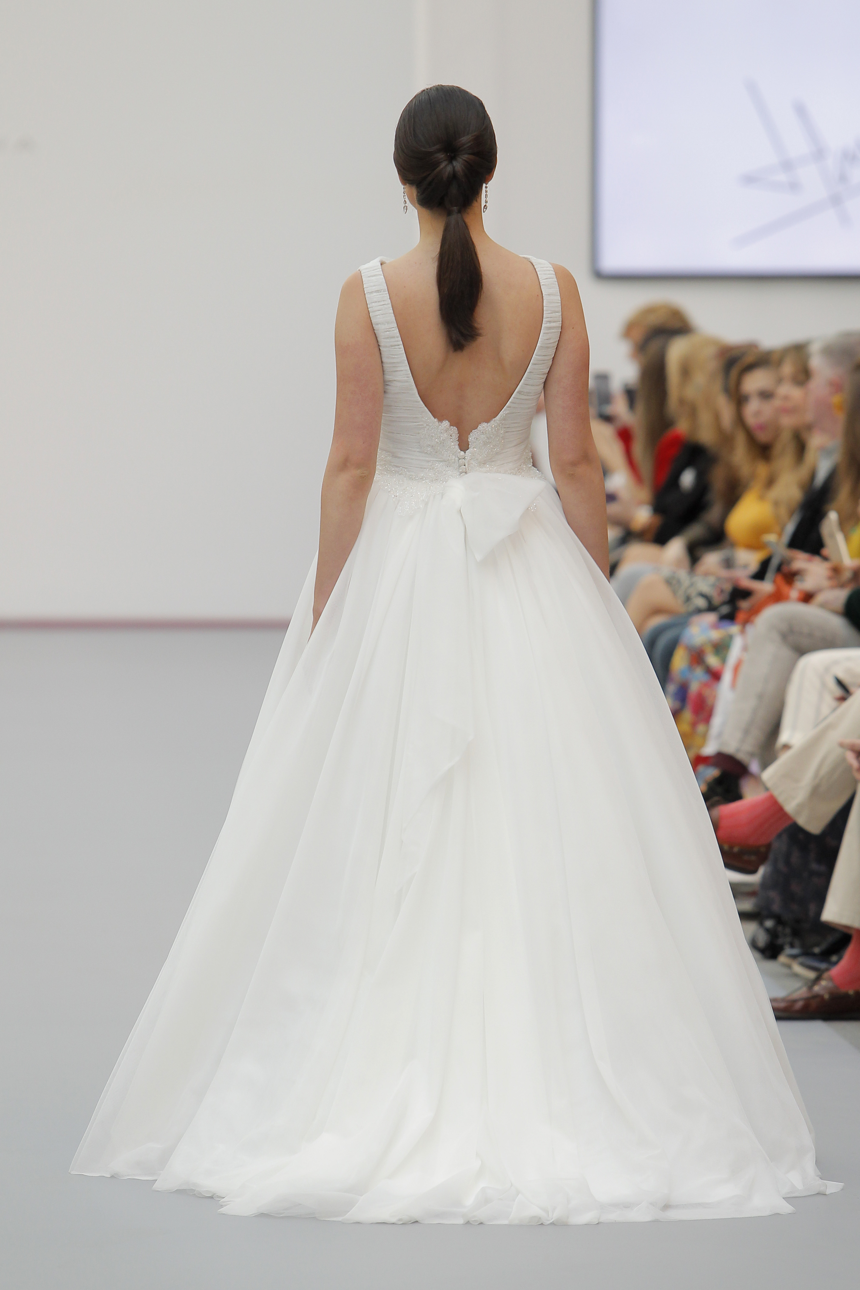 Créditos: Hannibal Laguna | Madrid Bridal Week