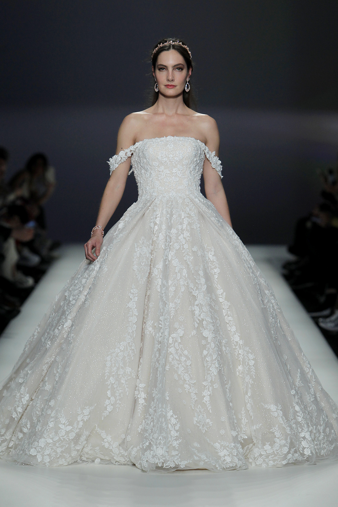 Demetrios 2021 | Créditos: Valmont Barcelona Bridal Week 2020