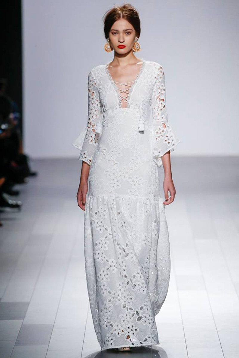 New York Fashion Week S/S 2018. Créditos: Badgley Mischka