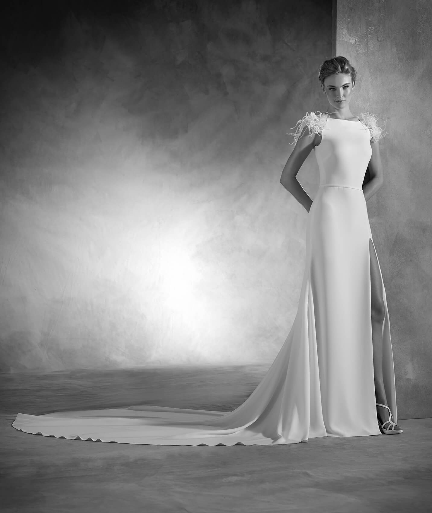 Foto: Pronovias
<a href="http://zankyou.9nl.de/n3ig" target="_blank"> Faça a sua marcação para experimentar o seu vetsido favorito! </a> 