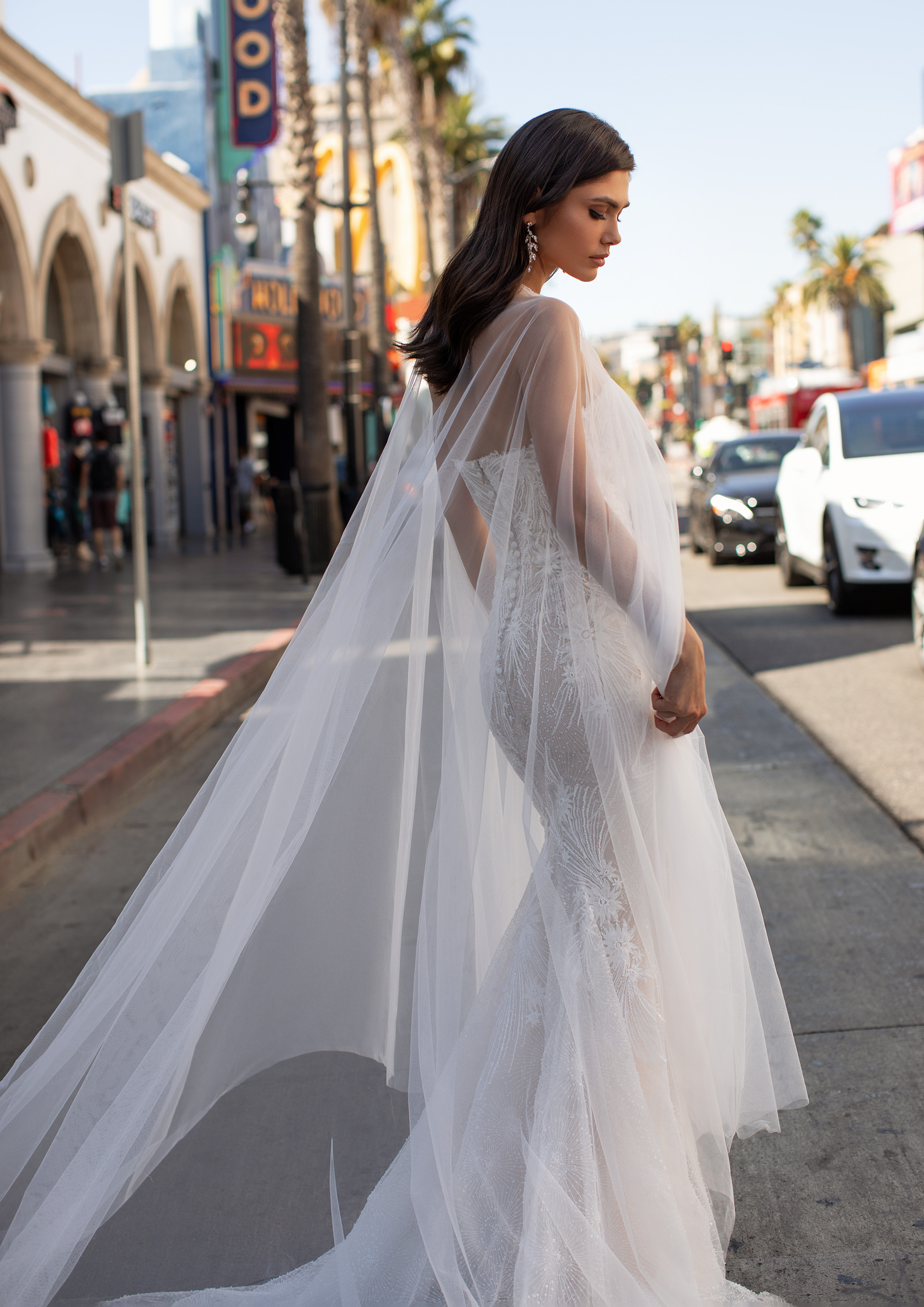 Vestido de noiva modelo Lansbury da coleção Pronovias 2021 Cruise Collection