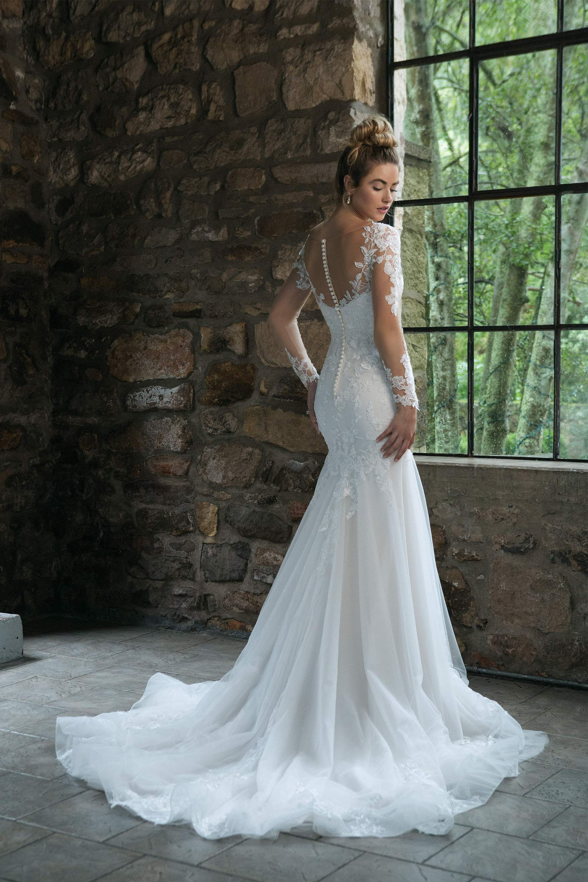 Style 44057. Credits: Justin Alexander Sincerity.