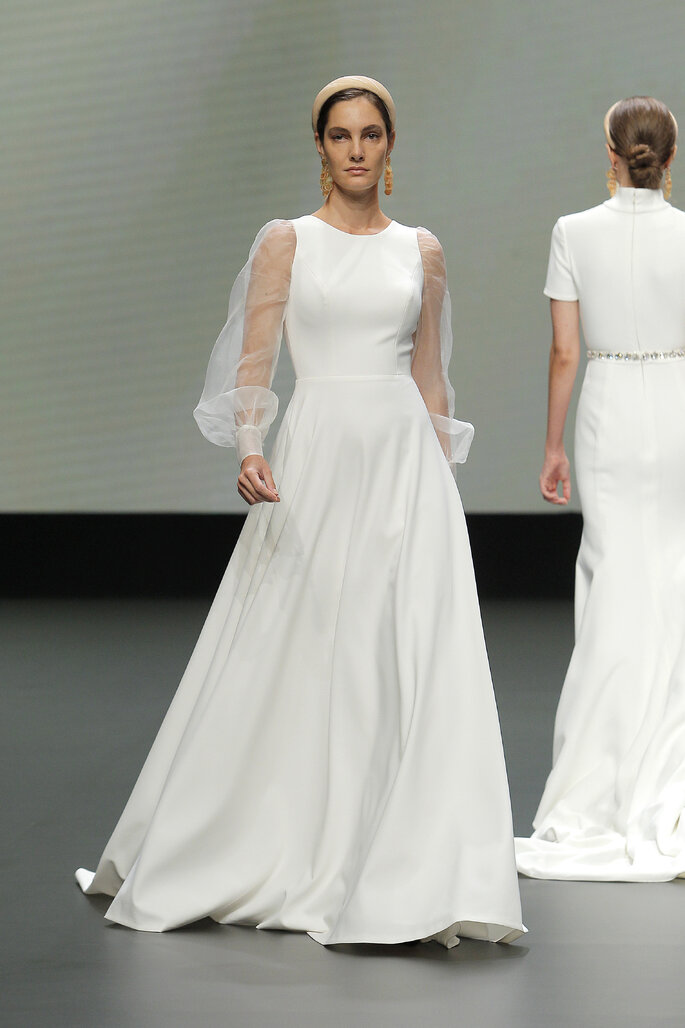 Credits: Barcelona Bridal Fashion Week