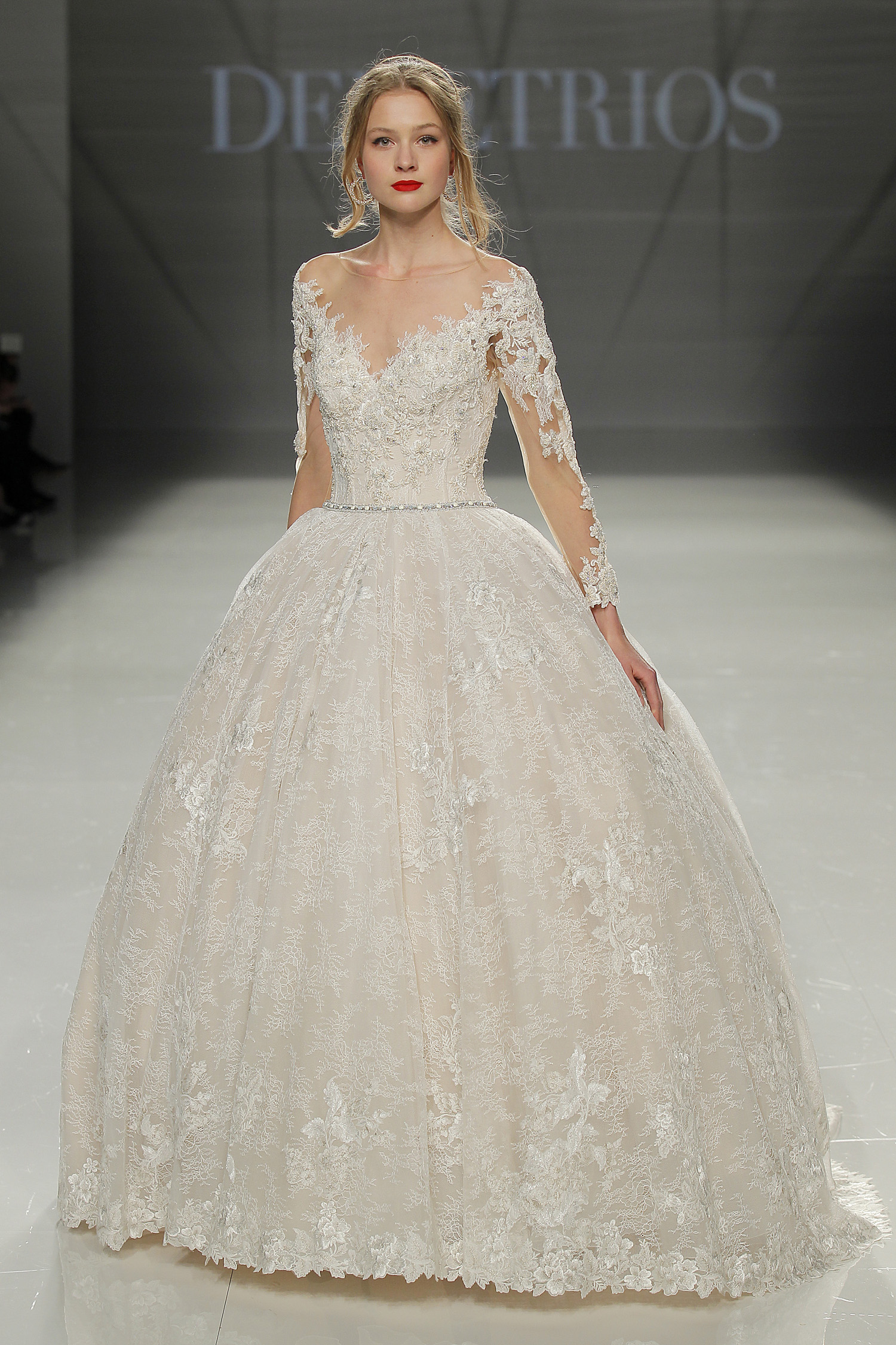 Demetrios. Credits: Barcelona Bridal Fashion Week