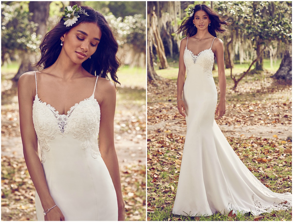 Vestido em crepe que acompanha a silhueta feminina. A renda com pedraria acentua o corpete em decote coração com alças finas cobertas também de pedraria. Acabamentos com botões de cristal e fecho zíper. <a href="https://www.maggiesottero.com/maggie-sottero/zoey/11201?utm_source=zankyou&utm_medium=gowngallery" target="_blank">Maggie Sottero</a>